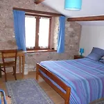 Les Des Guezoux