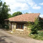 Les Des Guezoux Дом отдыха Vaunac (Dordogne)