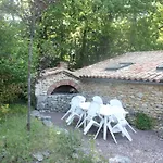 Les Des Guezoux