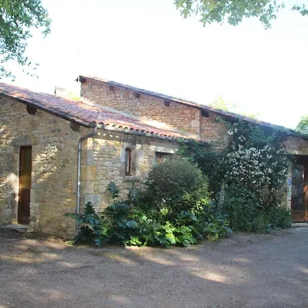 Les Des Guezoux Dom wakacyjny
