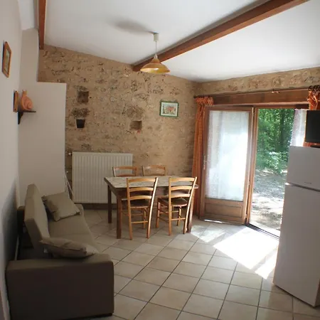 Les Des Guezoux Vaunac (Dordogne)
