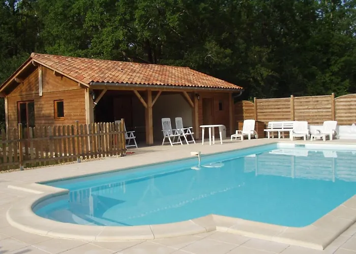 Les Des Guezoux Nyaraló *